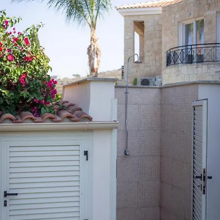 Villa Rafaella In Latchi With Private Garden Polis