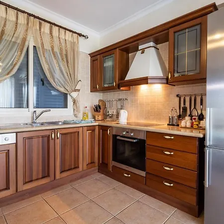 Rafaella In Latchi With Private Garden *