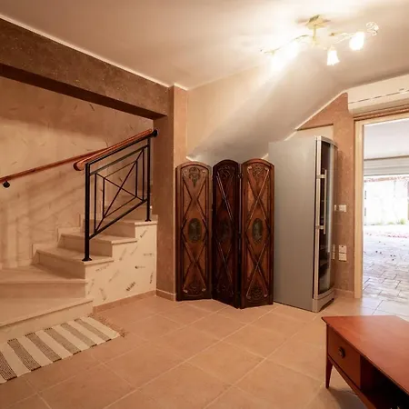 Rafaella In Latchi With Private Garden * Polis