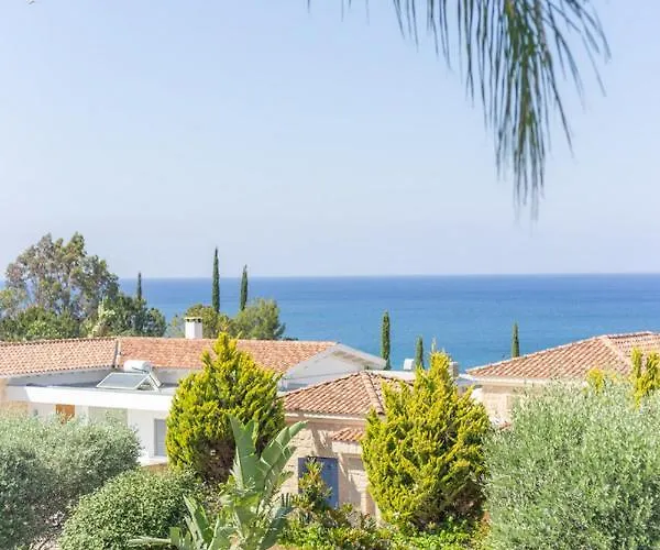 Villa Rafaella In Latchi With Private Garden Polis