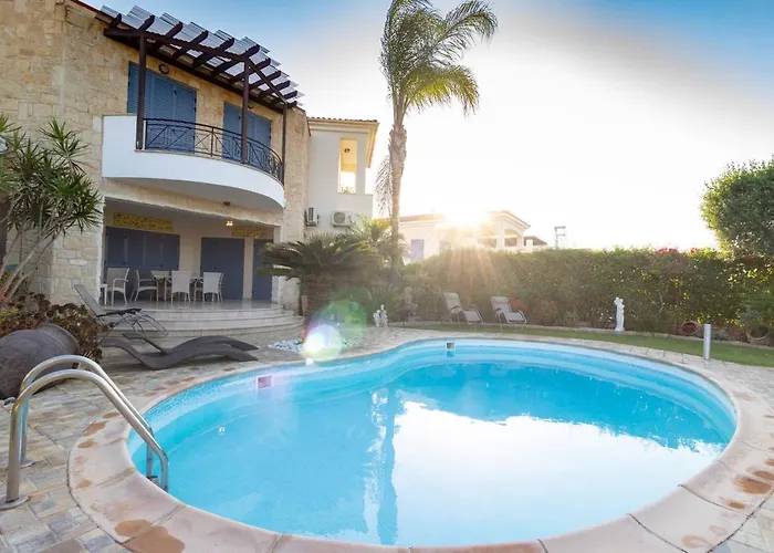 Villa Rafaella In Latchi With Private Garden Polis