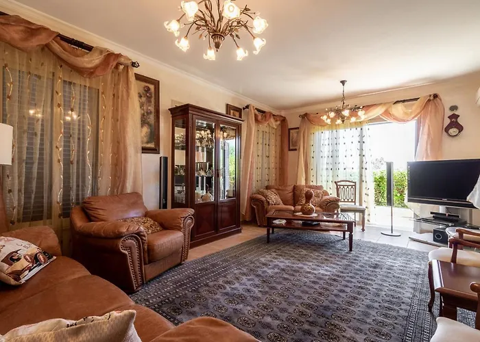 Rafaella In Latchi With Private Garden Villa *