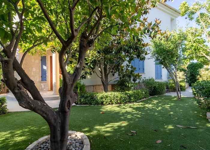 Rafaella In Latchi With Private Garden * Polis